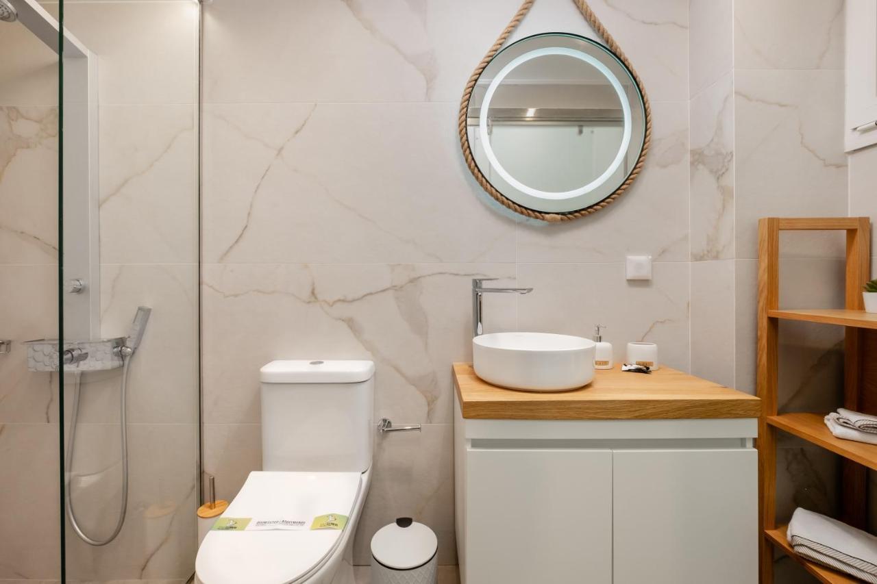 New Luxury Studio In The Heart Of Thiseio. Афины Экстерьер фото